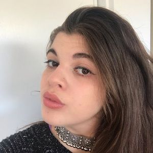 Meet your Posher, Sophia